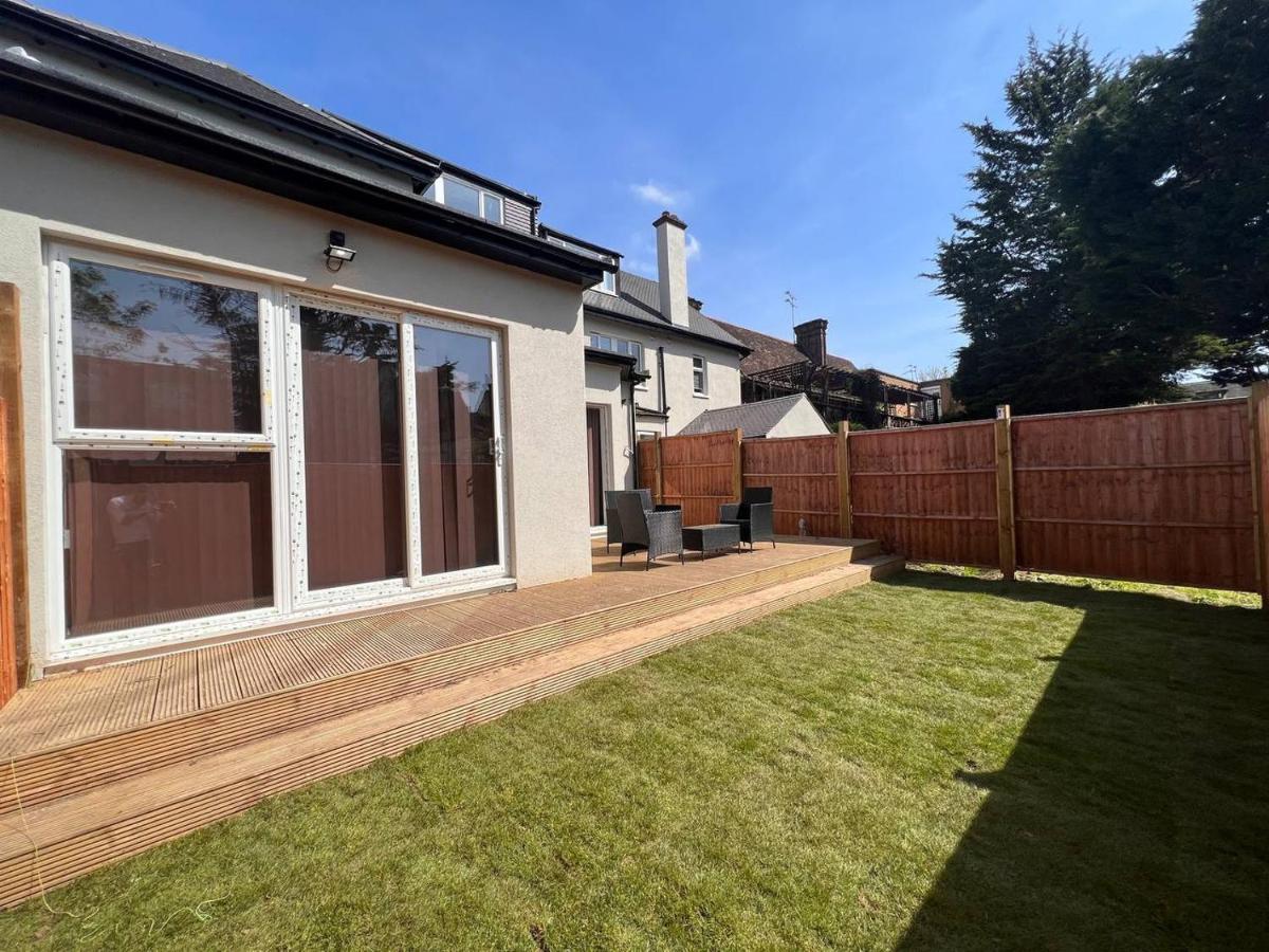Star London Finchley Road 3-Bed Escape With Garden Διαμέρισμα Εξωτερικό φωτογραφία