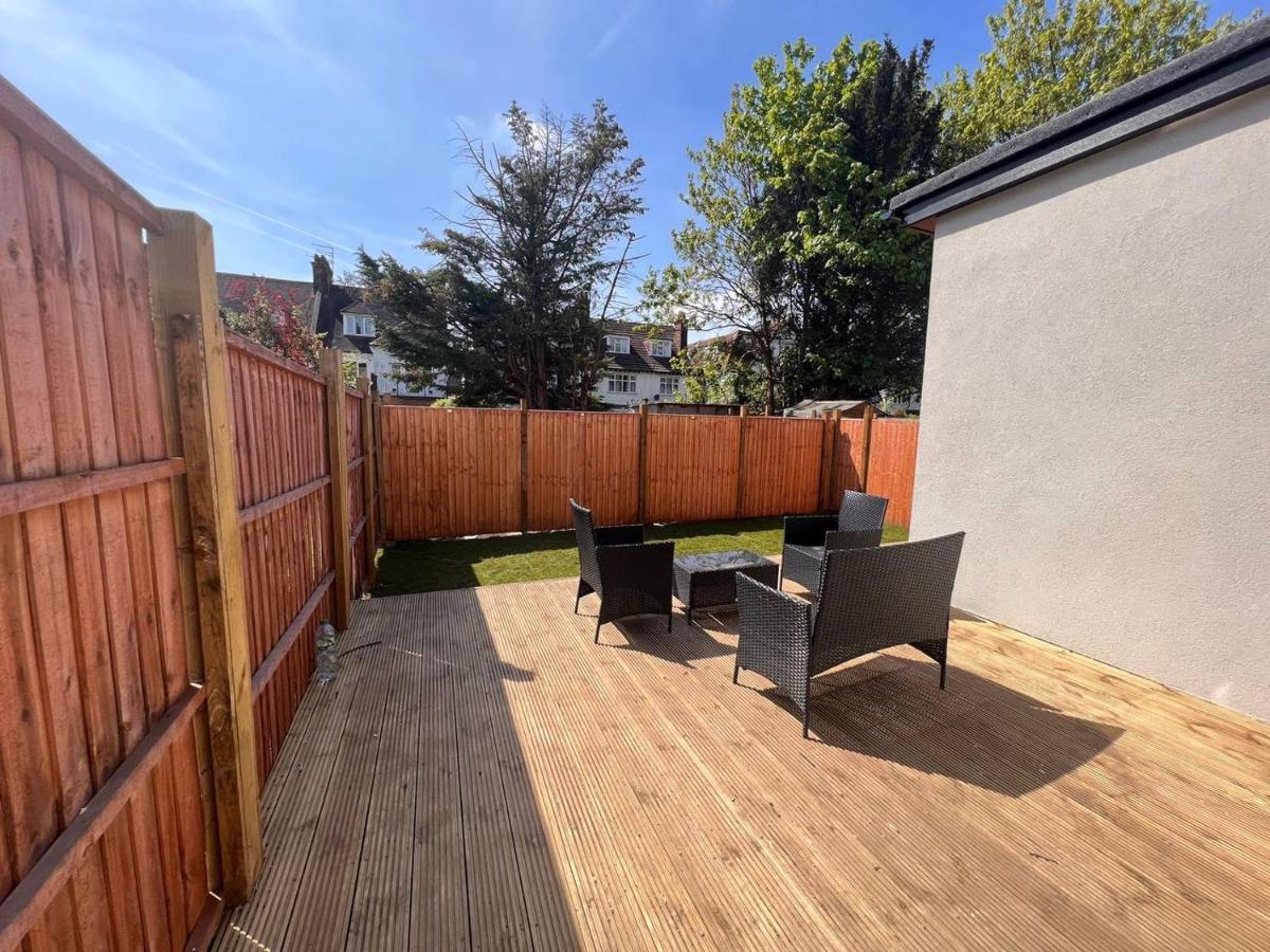 Star London Finchley Road 3-Bed Escape With Garden Διαμέρισμα Εξωτερικό φωτογραφία